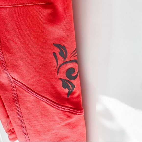 Liquidation Sale: Running Room | Hot Pink Hoodie - Picture 5 of 8